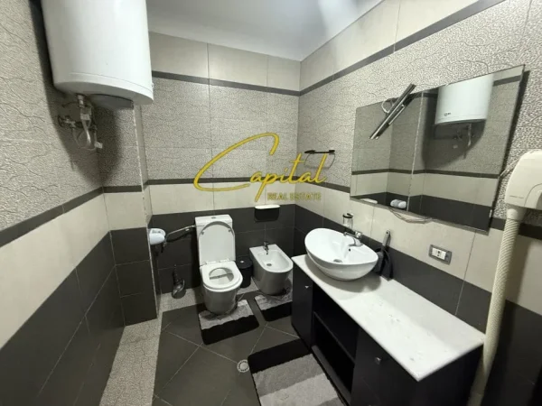 Tirane, jepet me qera apartament 2+1 Kati 6, 100 m² 600 € (ASTIR)