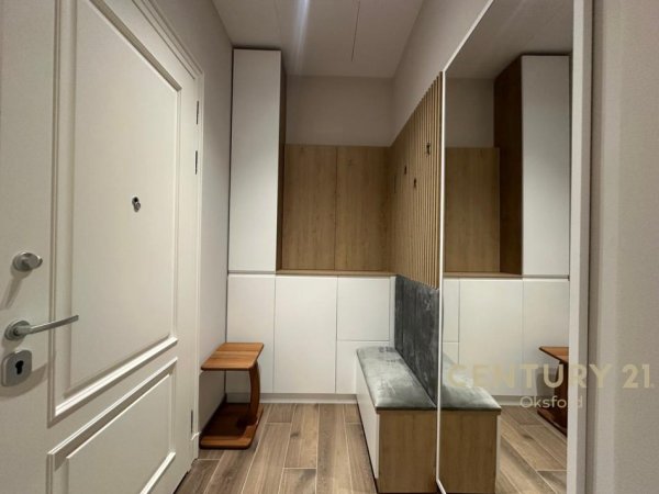 Tirane, jepet me qera apartament 2+1+Ballkon Kati 7, 134 m² 1.500 € (Delijorgji)