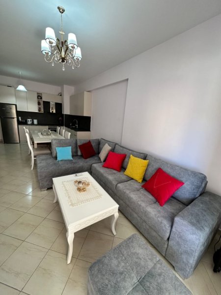 Radhime - Orikum, jap me qera apartament 1+1+Ballkon Kati 2, 70 m² 300 € 