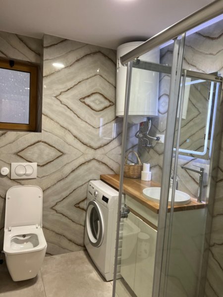 Tirane, shitet apartament 1+1 Kati 1, 120 m² 275.000 € (KOMUNA PARISIT)