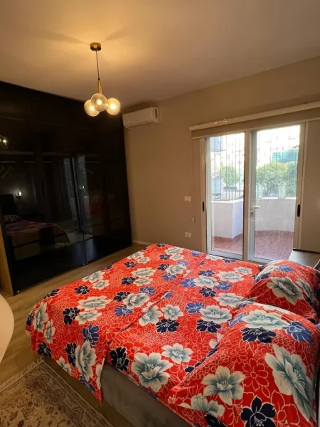 Tirane, shitet apartament 1+1 Kati 1, 120 m² 312.000 € (KOMUNA PARISIT)