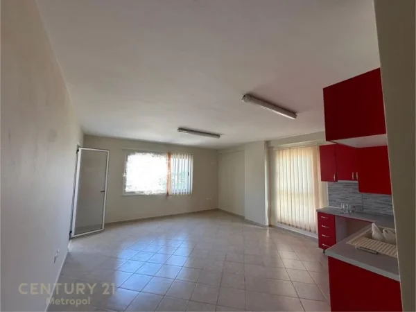 Tirane, shitet apartament 2+1 Kati 4, 108 m² 135.125 € (Astir)