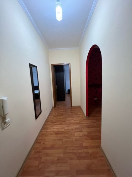 JEPET SUPER APARTAMENT ME QIRA 1+1 TEK SQUARE 21 ZONË ELITARE, NË ZEMËR TË TIRANËS ,500 €URO