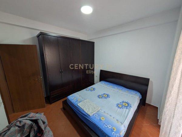 Tirane, jepet me qera apartament 1+1 Kati 7, 55 m² 550 € (Ish Ekspozita)