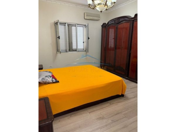 Tirane, jepet me qera apartament 2+1 Kati 3, 100 m² 750 € (Myslym Shyr)