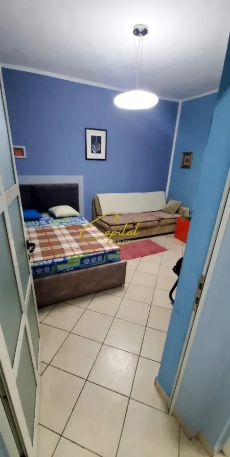 Tirane, jepet me qera apartament 2+1 Kati 2, 80 m² 530 € (RRUGA BARDHYL)