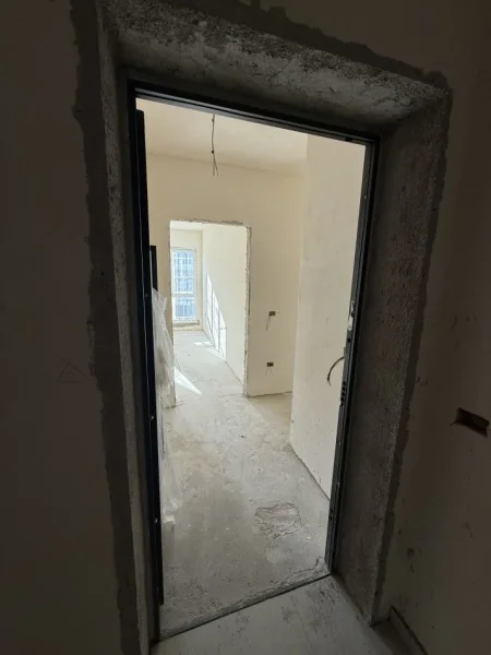 Tirane, shitet apartament 2+1+Ballkon Kati 7, 93 m² 93.000 € (Univers City Faze Perfundimi)