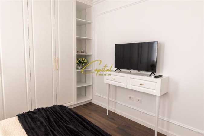 Tirane, jepet me qera apartament 1+1 Kati 9, 65 m² 500 € (ASTIR)