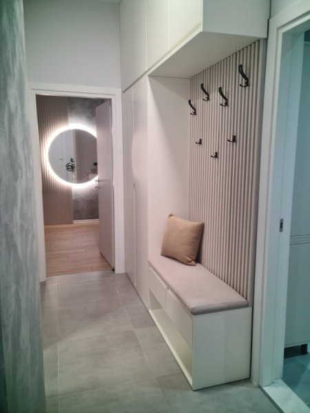 Tirane, jepet me qera apartament 3+1+Ballkon Kati 7, 117 m² 550 € (Fresk)