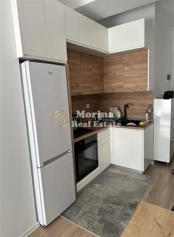 Tirane, jepet me qera apartament 1+1 Kati 7, 60 m² 400 € (Ali Demi)