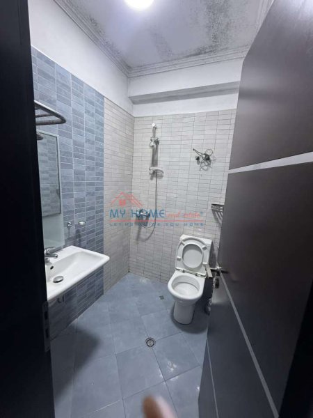 Tirane, jepet me qera apartament 2+1+Ballkon Kati 6, 100 m² 600 € (Astir)