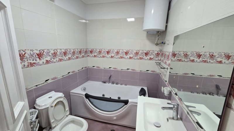 Tirane, shes apartament 1+1+Ballkon Kati 1, 76 m² 140.000 € (Kodra e Diellit)