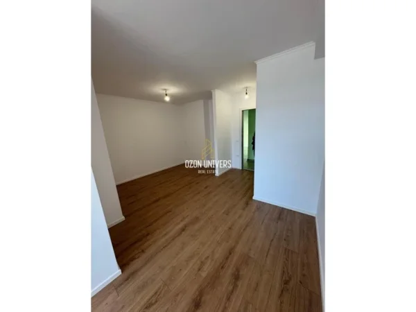 Tirane, shitet apartament 1+1 Kati 7, 47 m² 115.000 € (rruga irfan tomini)