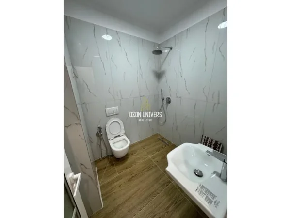 Tirane, shitet apartament 1+1 Kati 7, 47 m² 115.000 € (rruga irfan tomini)