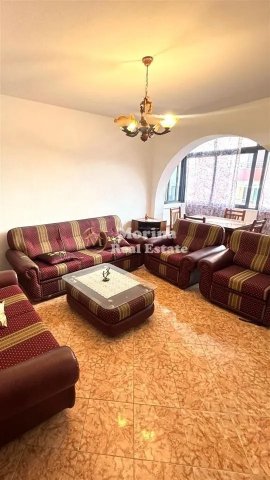 Tirane, jepet me qera apartament 1+1 Kati 5, 65 m² 370 € (Kinostudio)