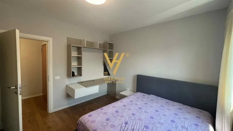 Tirane, jepet me qera apartament 1+1+Ballkon Kati 6, 68 m² 500 € (5 MAJI)