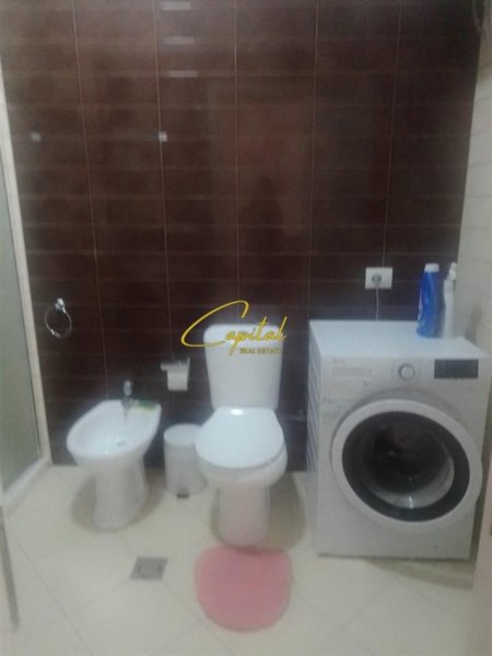 Tirane, jepet me qera apartament 2+1 Kati 2, 71 m² 520 € (KODRA E DIELLIT)
