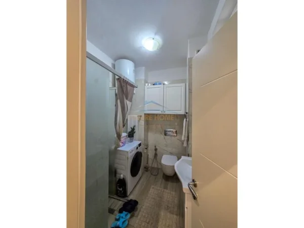 Tirane, shitet apartament 2+1+Ballkon Kati 7, 95 m² 170.000 € 
