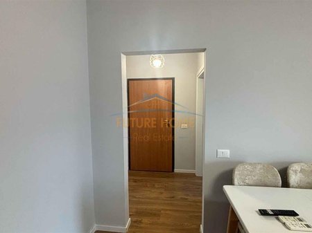 Tirane, jepet me qera apartament 1+1 Kati 6, 68 m² 500 € (5 MAJI)