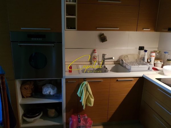 Tirane, jepet me qera apartament 2+1 Kati 1, 115 m² 450 € (ASTIR)