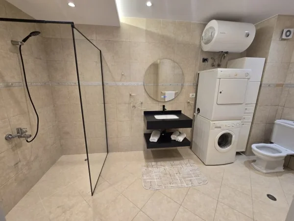 Tirane, shitet apartament 2+1+Aneks+Ballkon Kati 3, 110 m² 325.000 € (Rruga e Kosovareve)