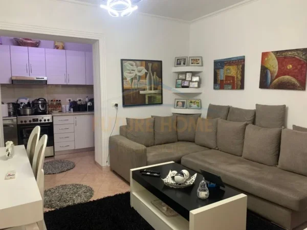 Tirane, shitet Vile 3 Katshe , 214 m² 322.500 € (RRUGA SIRI KODRA)