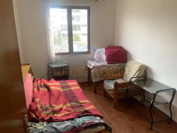 Tirane, shitet Vile 2 Katshe , 130 m² 185.000 € (ISH DOGANA)