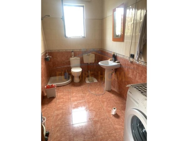 Tirane, shitet Vile 2 Katshe , 130 m² 185.000 € (ISH DOGANA)