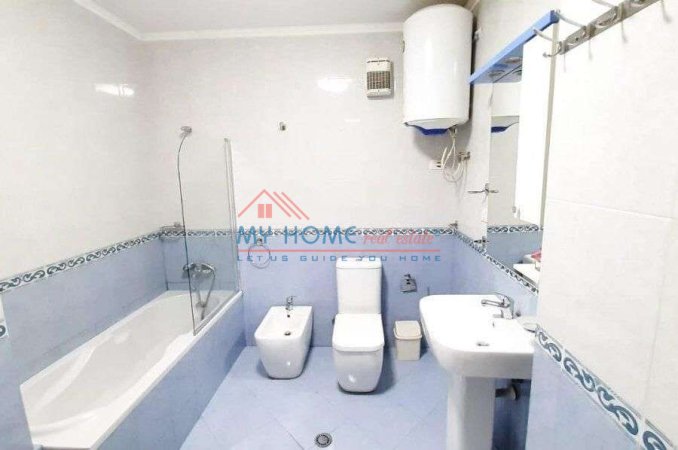 Tirane, jepet me qera apartament 2+1+Ballkon Kati 3, 112 m² 700 € (Zogu i Zi)