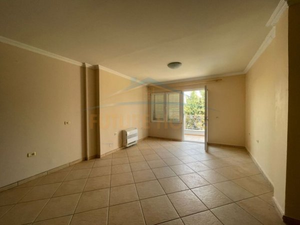Tirane, shitet Vile 3 Katshe , 166 m² 850.000 € (AKACIA HILLS)