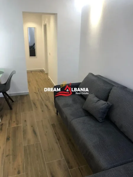 Tirane, shitet apartament 1+1 Kati 5, 90 m² 240.000 € (tek Pazari i Ri)