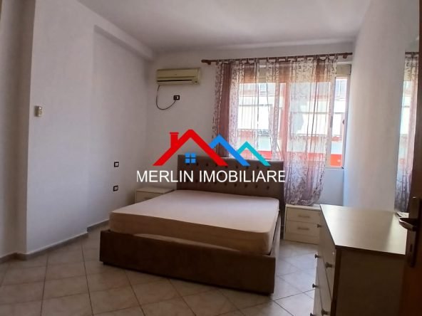 Tirane, jepet me qera apartament 3+1+Ballkon Kati 3, 120 m² 500 € (RRUGA MUHAMED DELIU,FRESK)