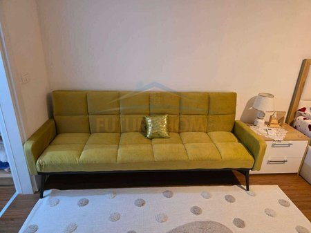 Tirane, jepet me qera apartament 2+1+Ballkon Kati 2, 93 m² 750 €