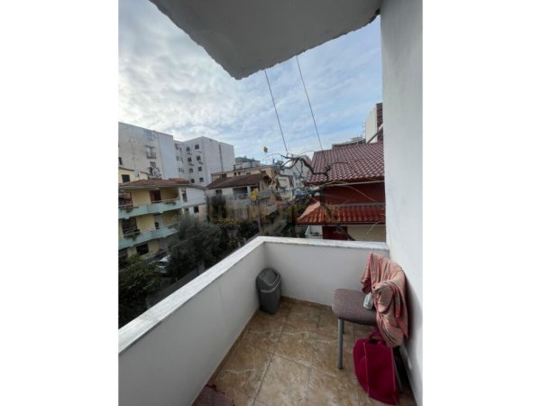 Tirane, shitet Vile 3 Katshe , 240 m² 350.000 € (RRUGA 5 MAJ PAS CONCORD)