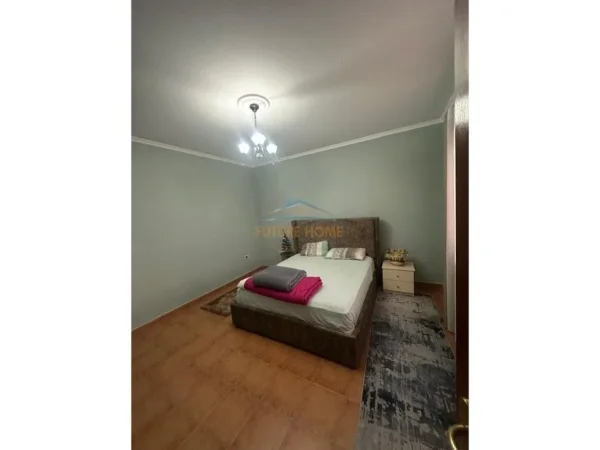 Tirane, shitet Vile 2 Katshe , 198 m² 370.000 € (JORDAN MISJA)