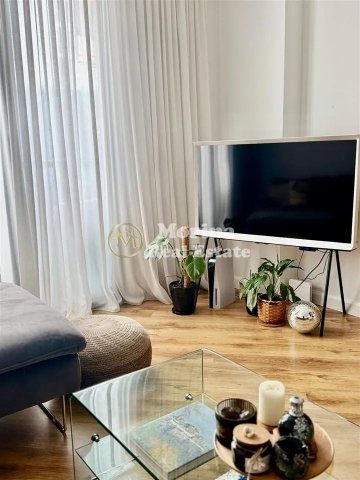 Tirane, jepet me qera apartament 1+1+Ballkon Kati 8, 74 m² 850 € (Ekspozita)