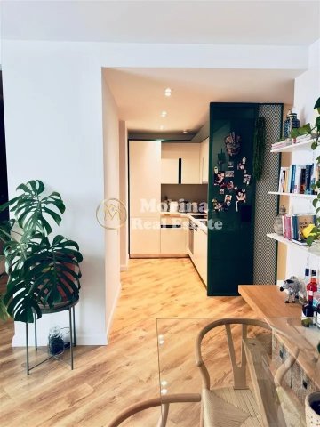 Tirane, jepet me qera apartament 1+1+Ballkon Kati 8, 74 m² 850 € (Ekspozita)
