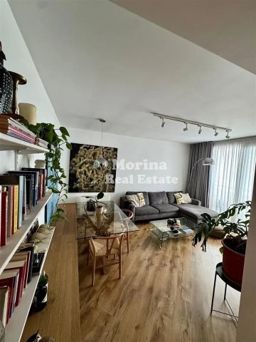 Tirane, jepet me qera apartament 1+1+Ballkon Kati 8, 74 m² 850 € (Ekspozita)