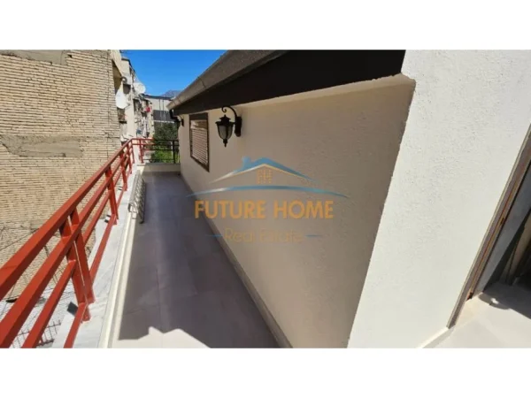 Tirane, shitet Vile 3 Katshe , 438 m² 650.000 € (ISH RESTORANT DURRSI)