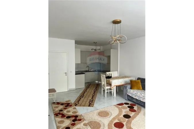 Tirane, jepet me qera apartament 2+1 Kati 3, 90 m² 500 € (Astir)