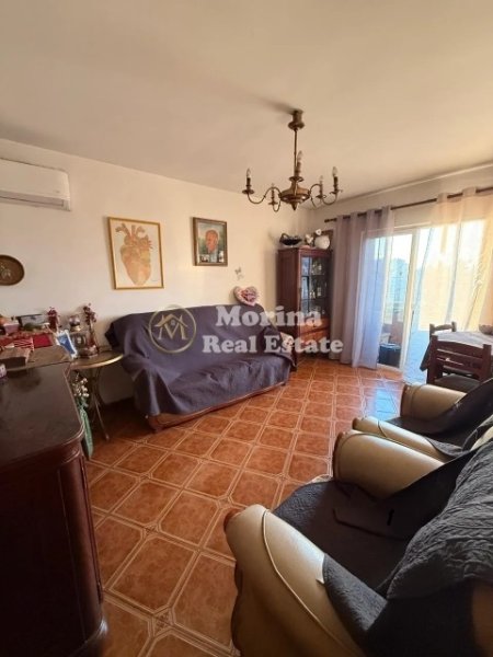 Tirane, jepet me qera apartament 2+1 Kati 5, 71 m² 600 € (Ferit Xhajko)
