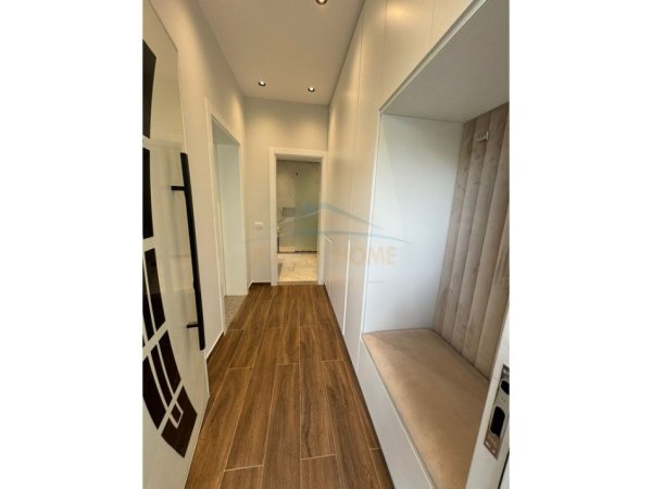 Tirane, jepet me qera Vile 2+1 Kati 0, 107 m² 1.000 € (Fresku)