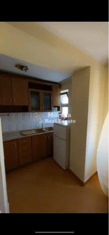 Tirane, jepet me qera apartament 1+1 Kati 1, 65 m² 370 € (Rruga e Dibres)