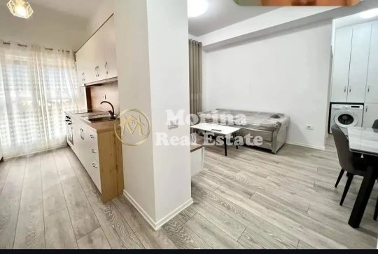 Tirane, jepet me qera apartament 1+1 Kati 1, 65 m² 450 € (Ali Demi)