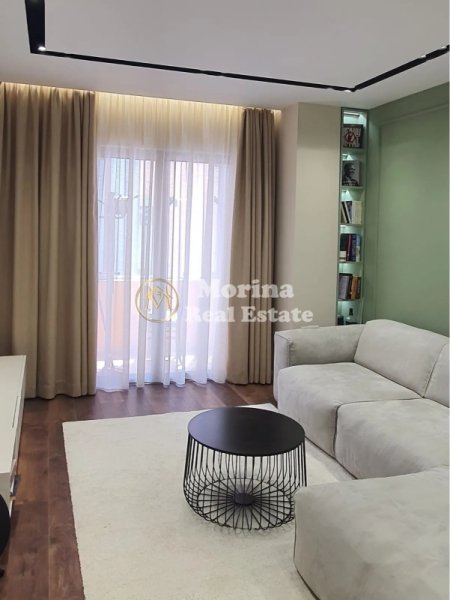 Tirane, jepet me qera apartament 1+1 Kati 4, 70 m² 500 € (Yzberisht)