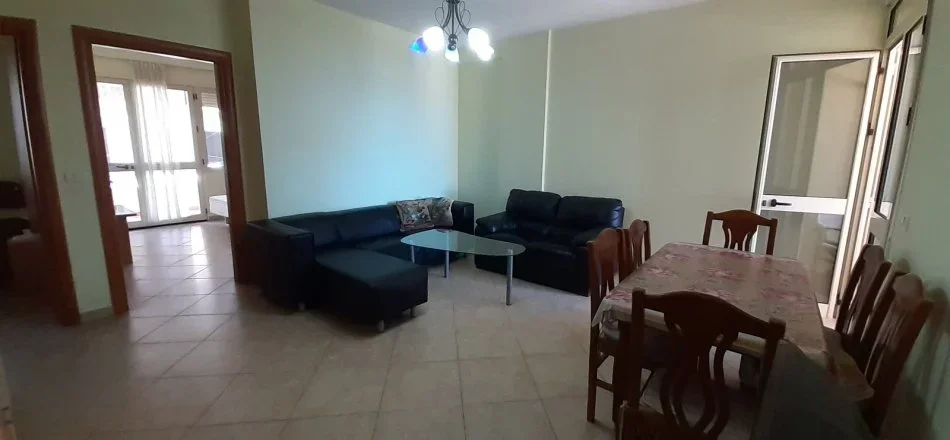 Qerret, jap me qera apartament 2+1