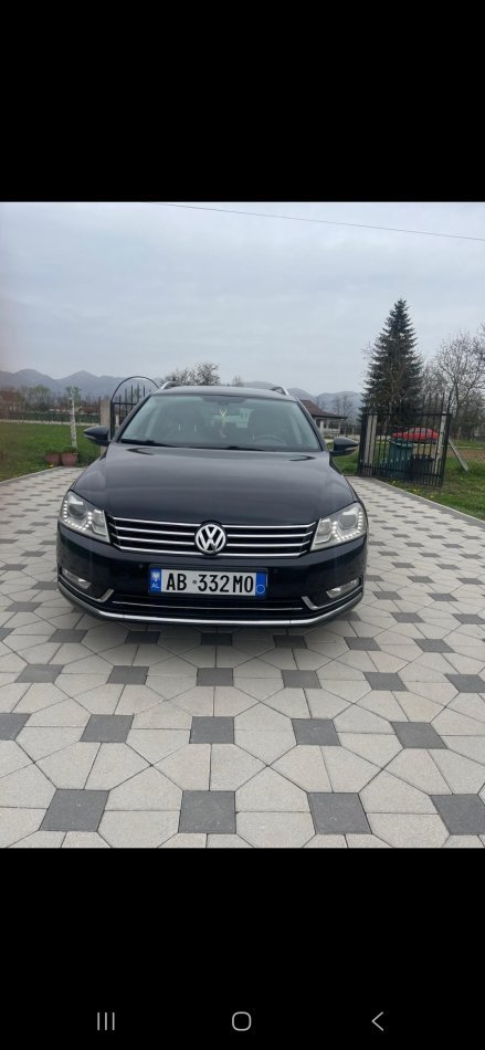 Tirane, shes makine me portobagazh Volkswagen Passat Nafte, e zeze automatik 6.700 €