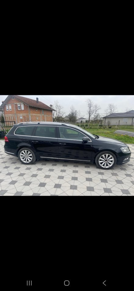 Tirane, shes makine me portobagazh Volkswagen Passat Nafte, e zeze automatik 6.700 €