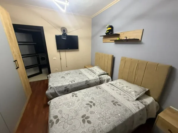Tirane, jepet me qera apartament 2+1 Kati 6, 100 m² 600 € (Astir)