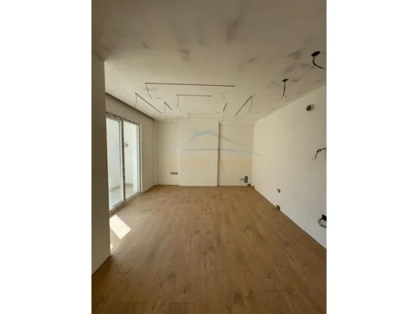 Tirane, shitet apartament 1+1+Aneks+Ballkon Kati 7, 71 m² 114.240 € (BULEVARDI MIGJENI)